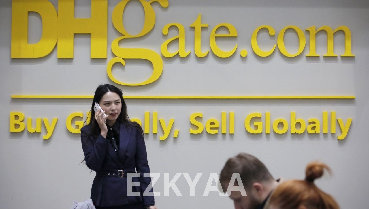 الدليل الشامل والاحترافي لمنصة DHgate: وجهة الصفقات الكبرى والشراء بالجملة