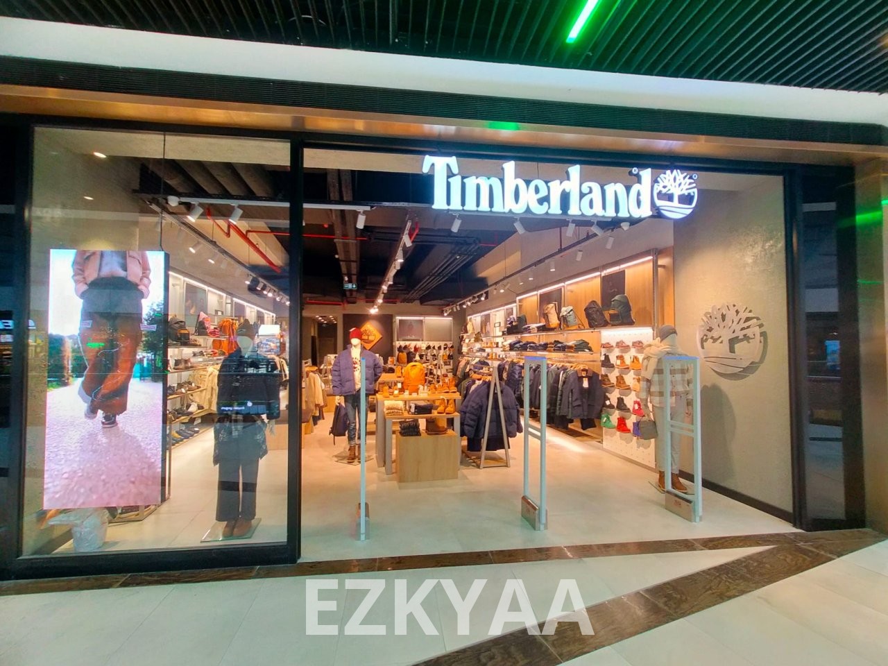Kompleksowy przewodnik po marce Timberland: Styl, dziedzictwo i kultowe żółte buty